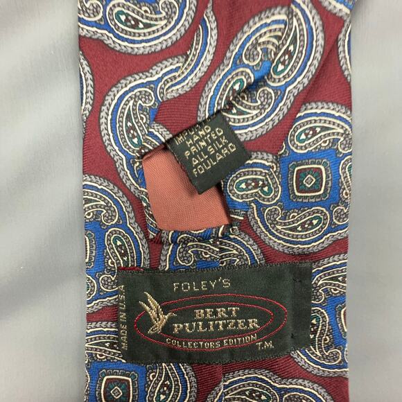 Bert Pulitzer Silk Tie Red Blue Paisley USA 60x3.5 - Picture 3 of 3
